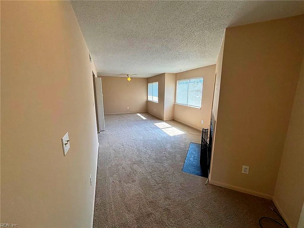 528 Abbot Muse, Virginia Beach — photo