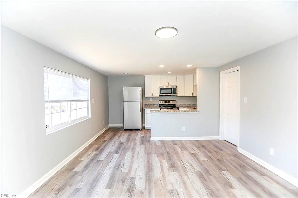 1454 E Ocean View Ave #5, Norfolk — photo