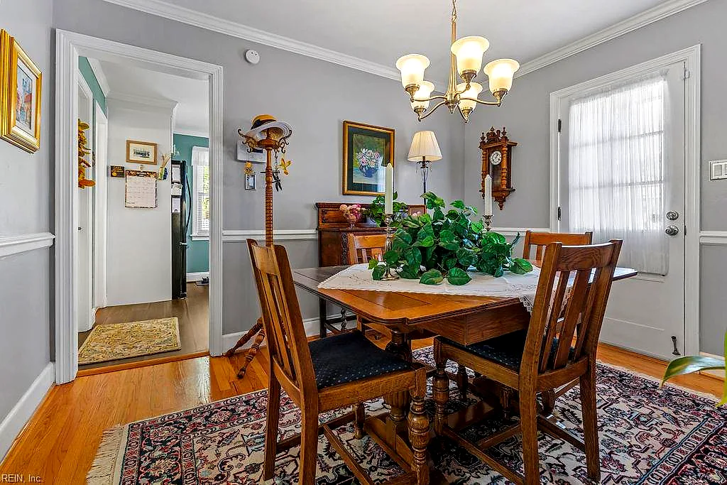 417 Mayflower Rd, Portsmouth — photo