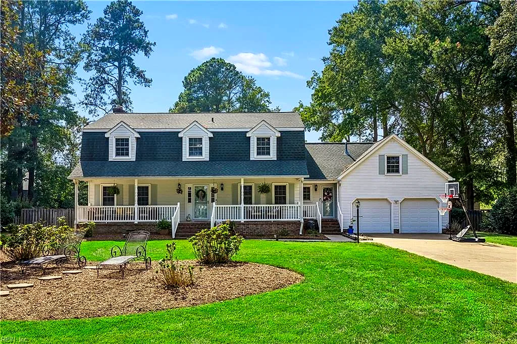 7 Bessies Landing DR