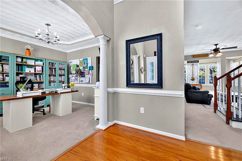 215 Tracy Dr, Suffolk — photo