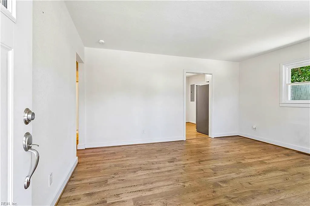 512 Dunning St, Williamsburg — photo