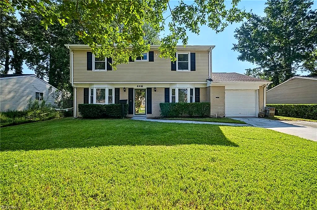 446 Dauphin LN, VIRGINIA BEACH VA 23452