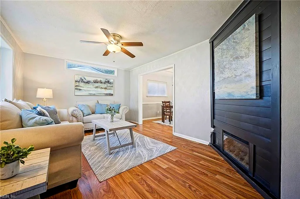 446 Dauphin Ln, Virginia Beach — photo