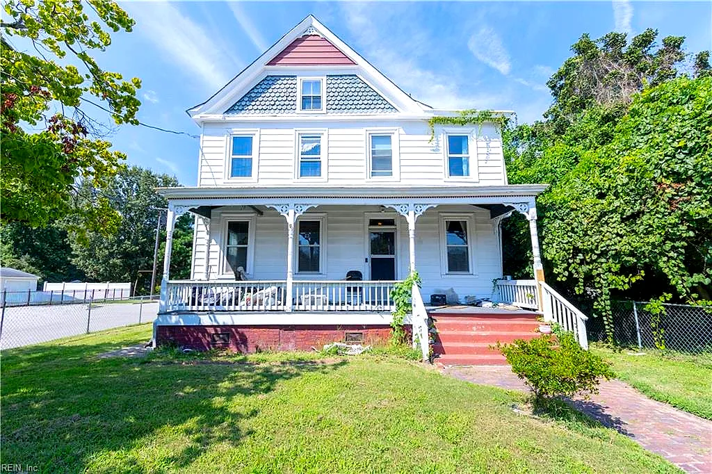 901 E Pembroke AVE, HAMPTON VA 23669