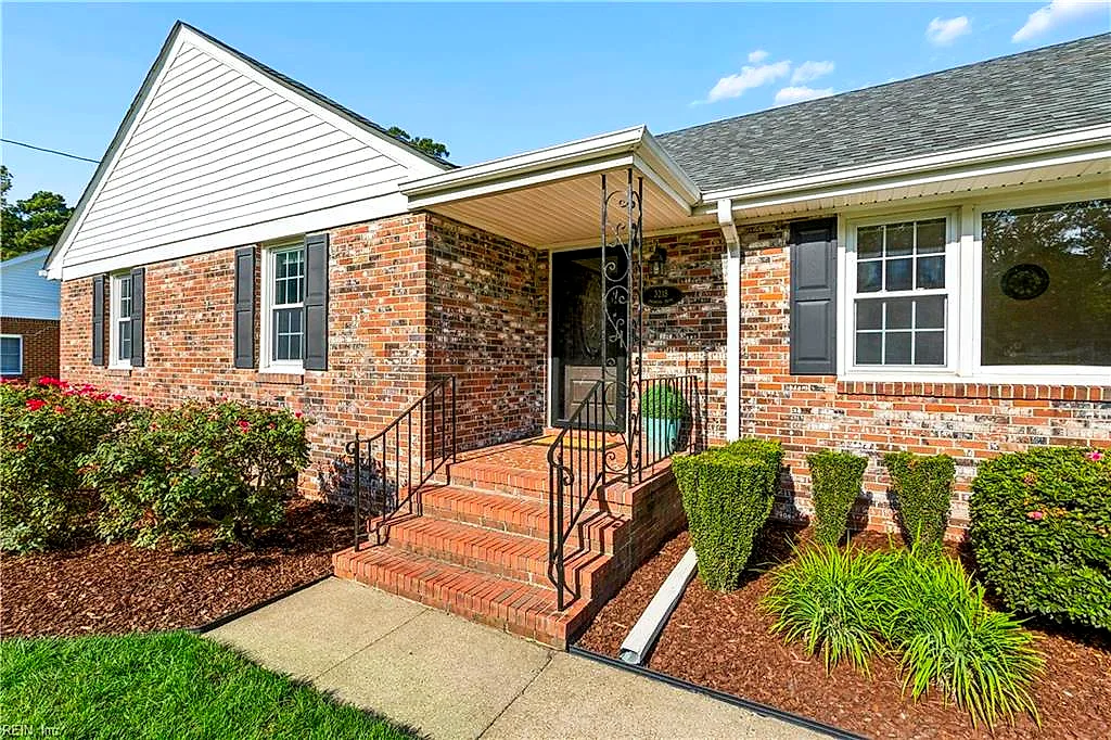 3218 Dogwood Dr, Portsmouth — photo