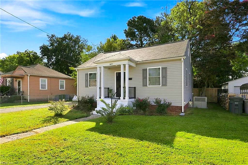 18 Cavalier Rd, Hampton — photo