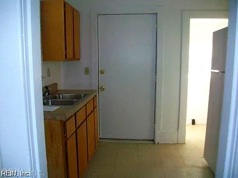 263 W Queen St, Hampton — photo