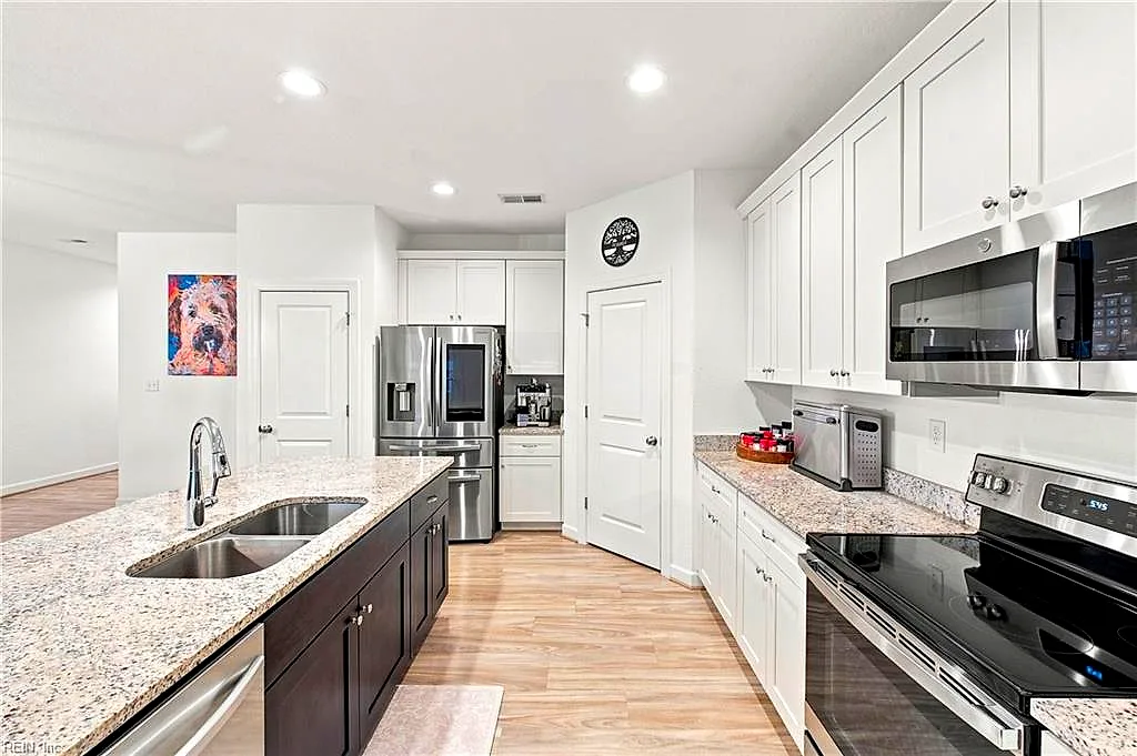 2556 Fieldsway Dr, Chesapeake — photo