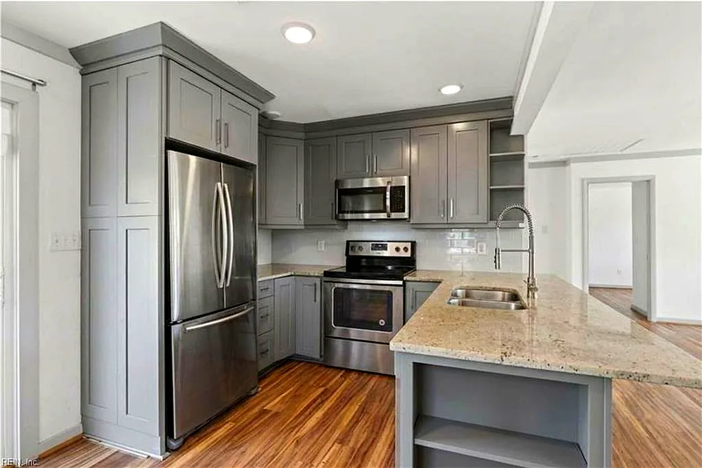 1309 Dandy Loop Rd, Yorktown — photo