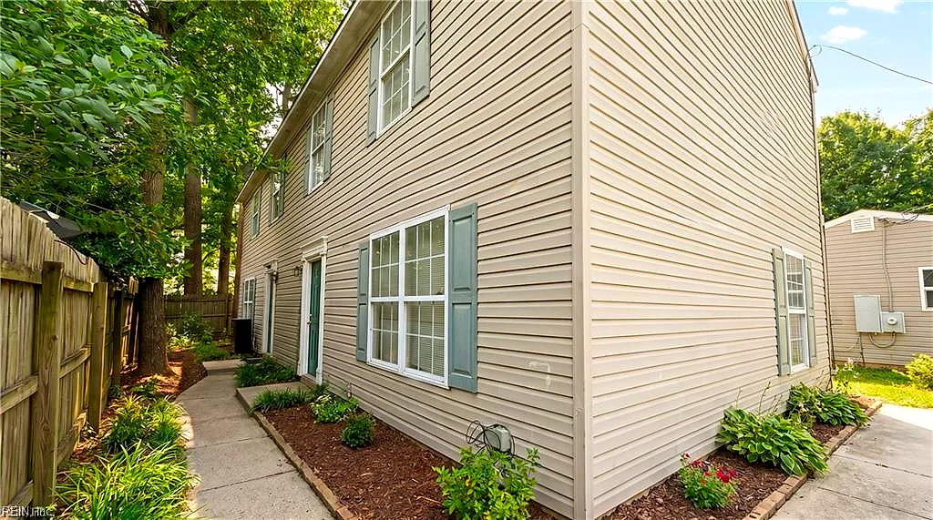 739 S Rosemont RD, VIRGINIA BEACH VA 23452