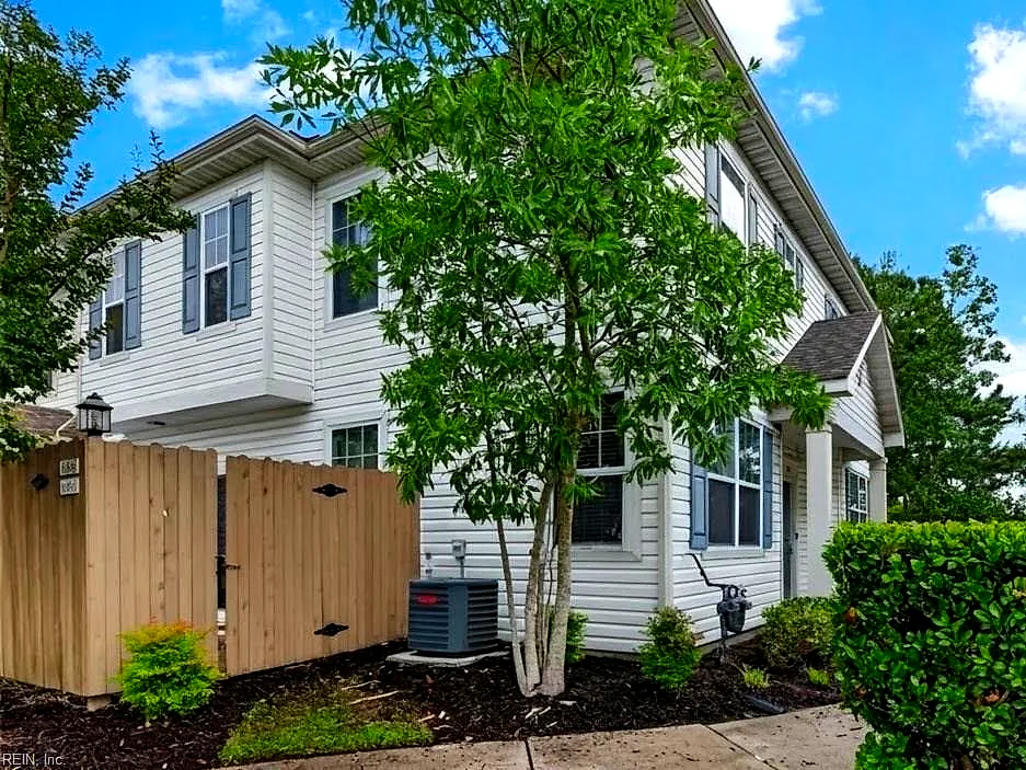 1680 Halesworth LN, VIRGINIA BEACH VA 23456