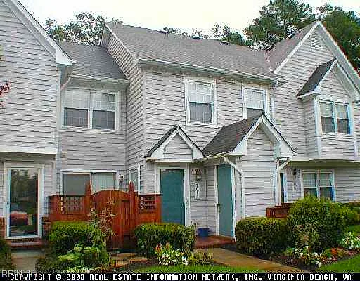 301 Wimbledon Chse #B, Chesapeake — photo