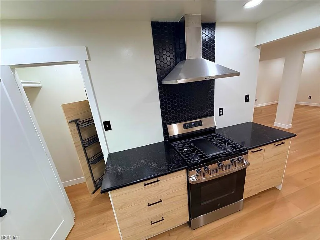 4409 Foxden Dr, Richmond — photo