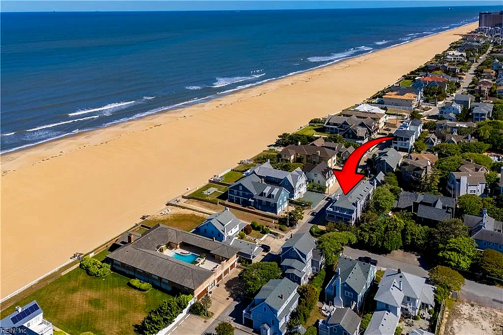 5207 Ocean Front AVE, VIRGINIA BEACH VA 23451