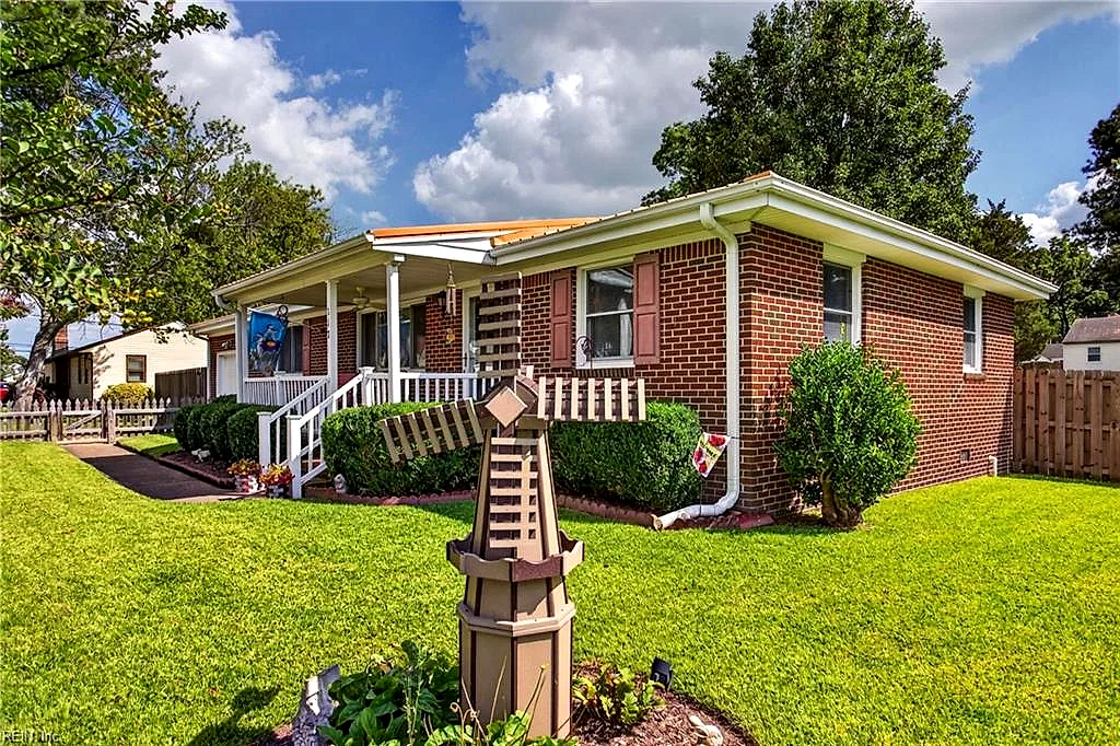 117 Kelly Dr, Portsmouth — photo