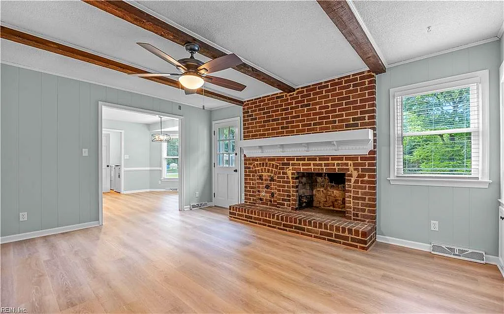 631 Luray Ter, Chesapeake — photo