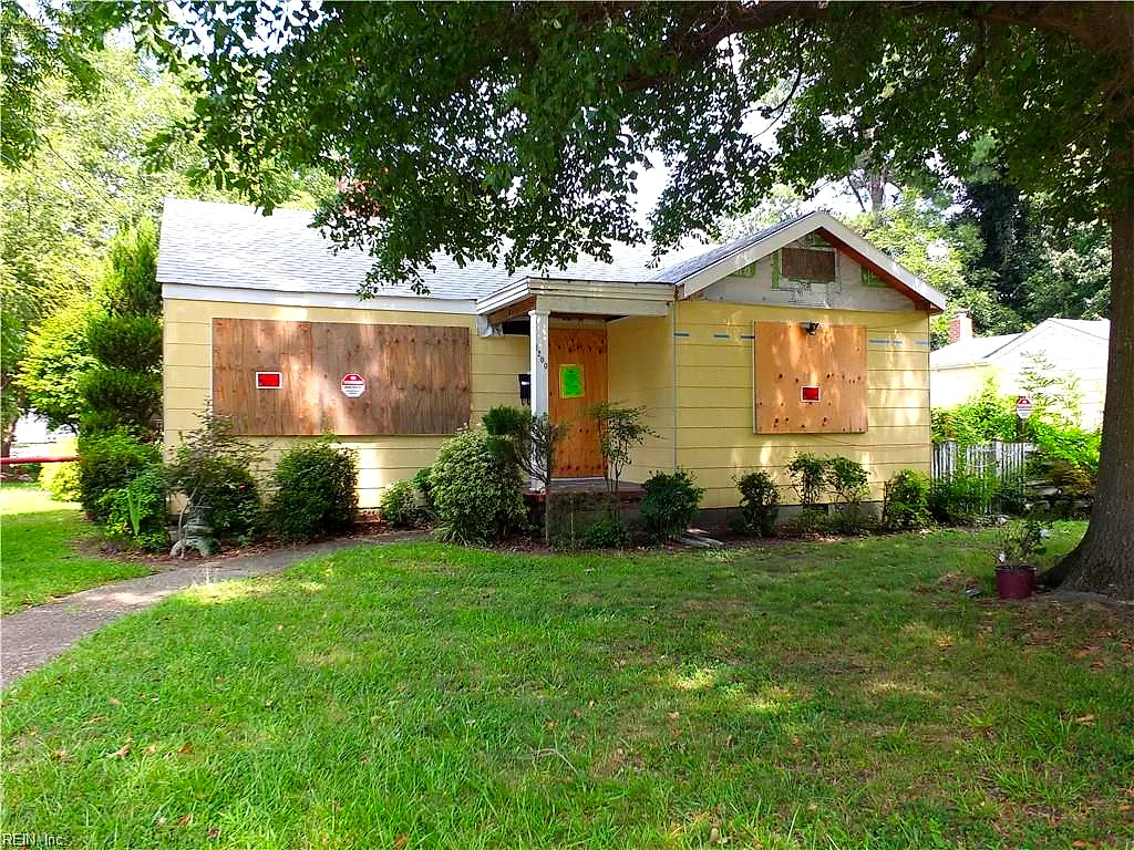 1200 Sheppard Ave, Norfolk — photo