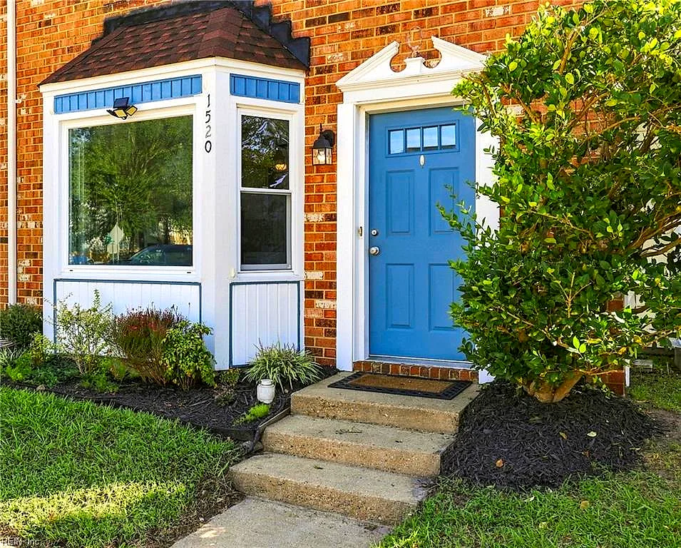 1520 Jameson DR, VIRGINIA BEACH VA 23464