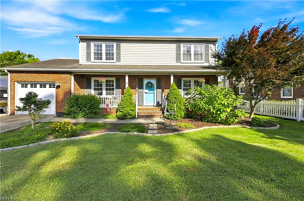 8 Fort Worth ST, HAMPTON VA 23669