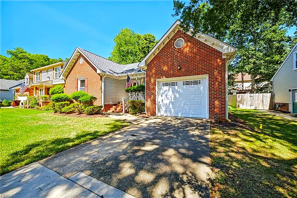 435 Supplejack Ct, Chesapeake — photo