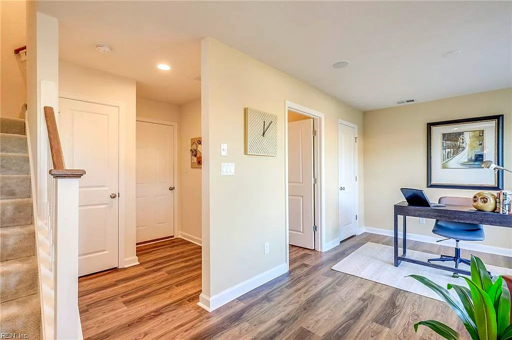 4307 Abercorn Dr #102, Suffolk — photo