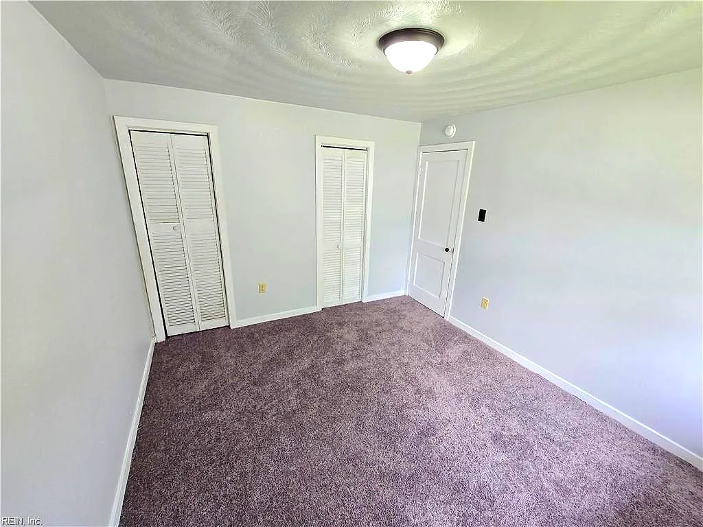 370 Carver Cir, Portsmouth — photo