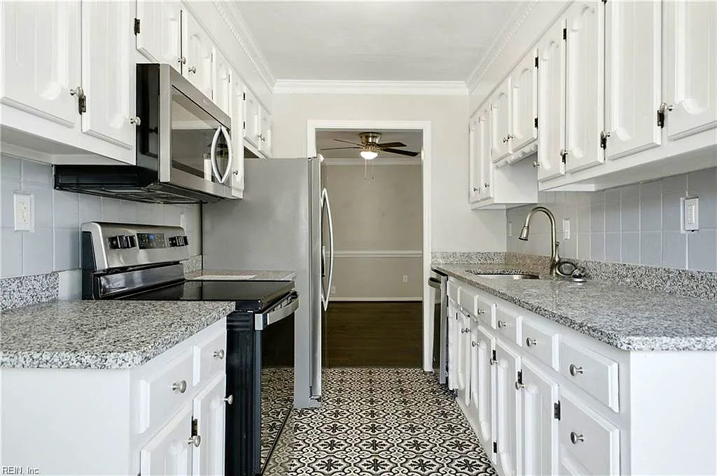 5767 Rivermill Cir, Portsmouth — photo