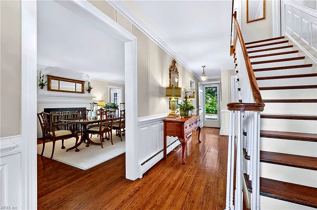 1242 N Bay Shore Dr, Virginia Beach — photo