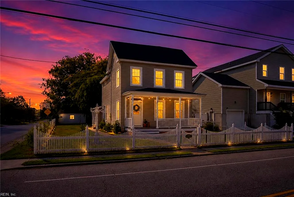 201 Beach Rd RD, HAMPTON VA 23664