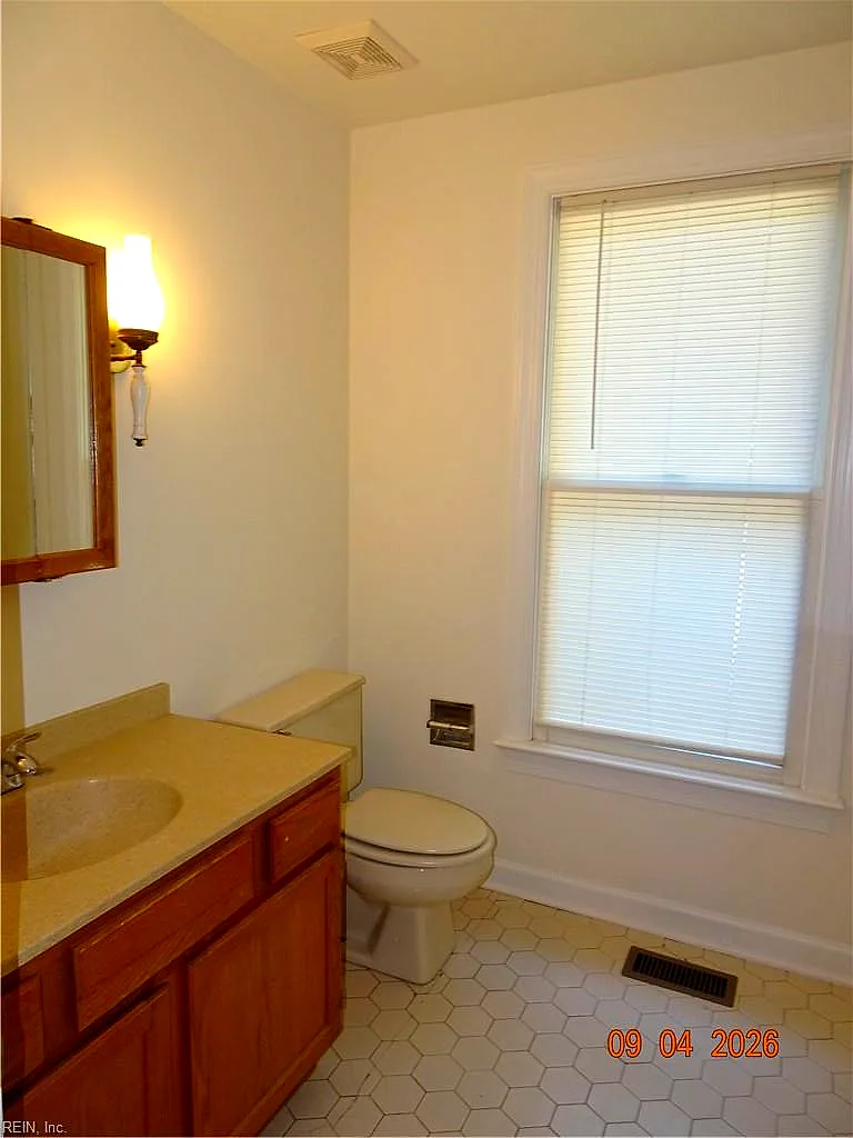 1350 Jamestown Rd, Williamsburg — photo