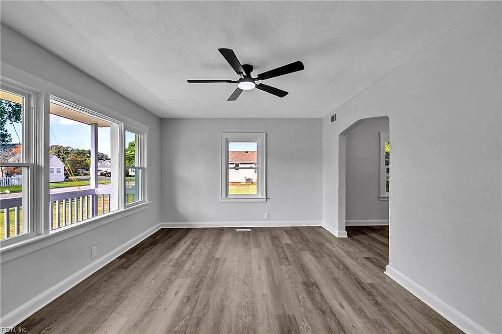 3707 Kingman Ave, Portsmouth — photo
