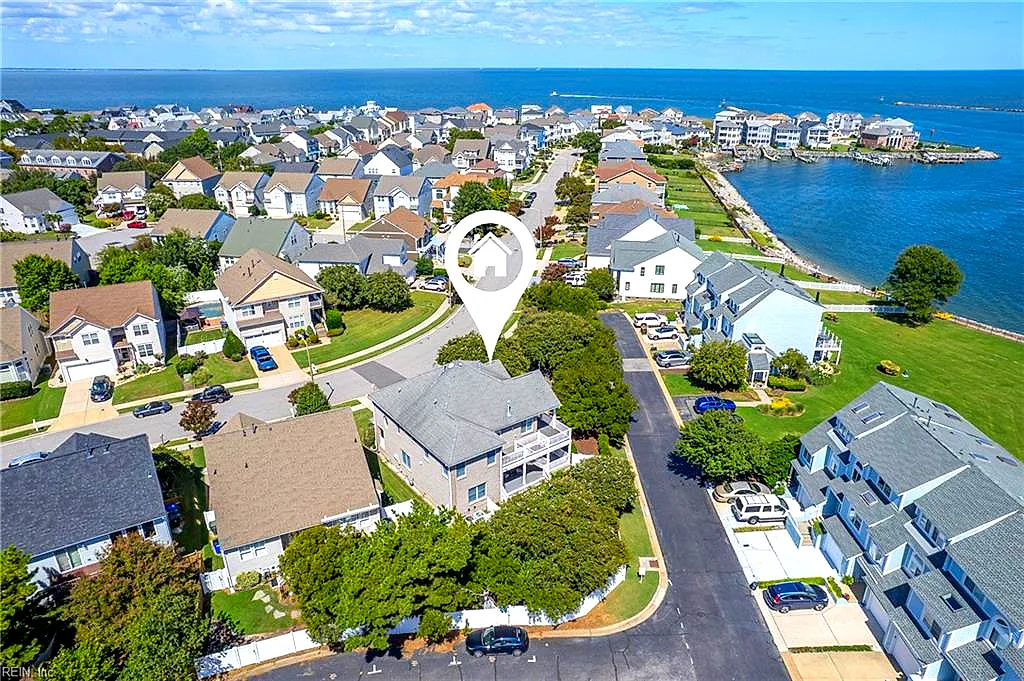9570 Bay Point Dr, Norfolk — photo