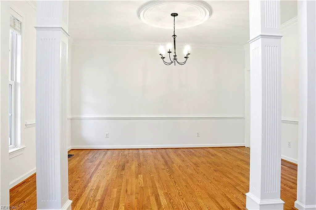 804 Wakedale Arch, Chesapeake — photo