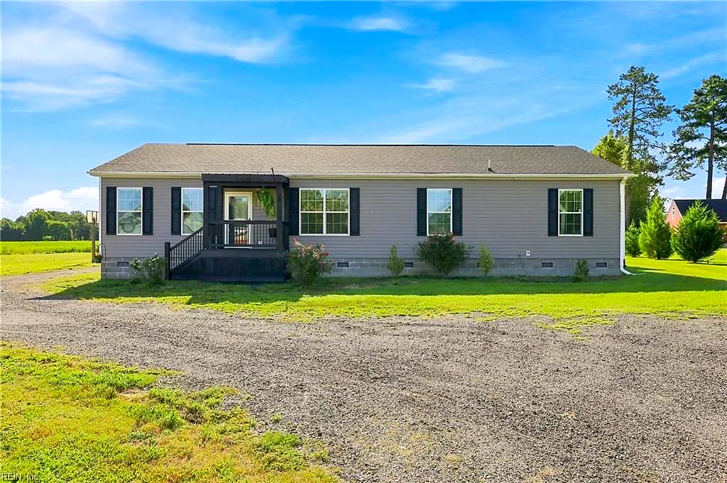 220 Kingsale RD, SUFFOLK VA 23437