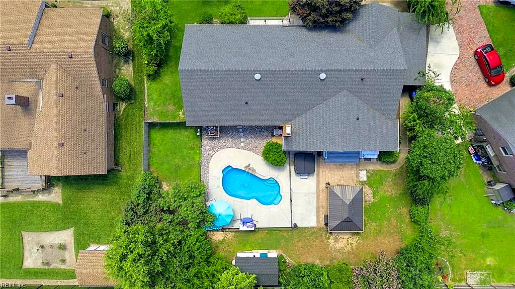 5 Lynn Dr, Portsmouth — photo