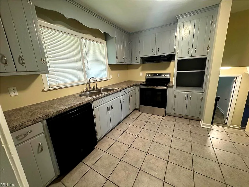 62 Cline Dr, Hampton — photo
