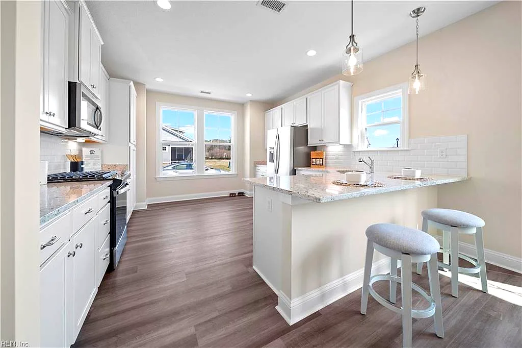 4706 Mahogany Rn, Chesapeake — photo