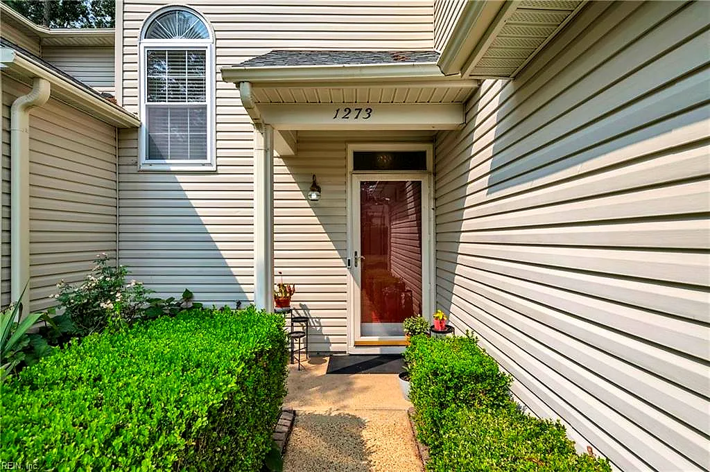 1273 Lake Dr, Newport News — photo