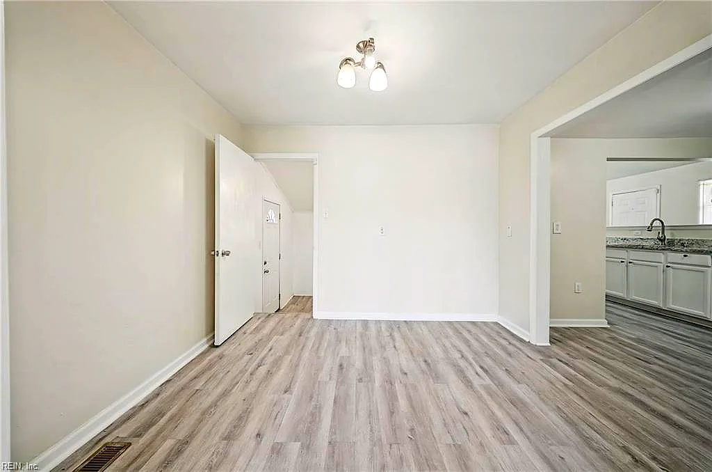 2948 E Little Creek Rd, Norfolk — photo
