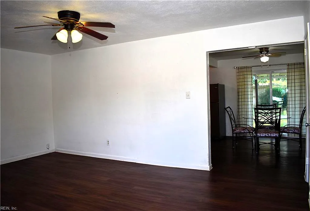 5005 Paine Ln, Virginia Beach — photo