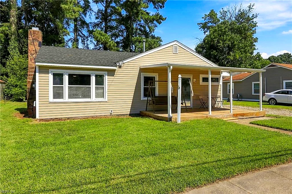 2424 Youngman Rd, Chesapeake — photo