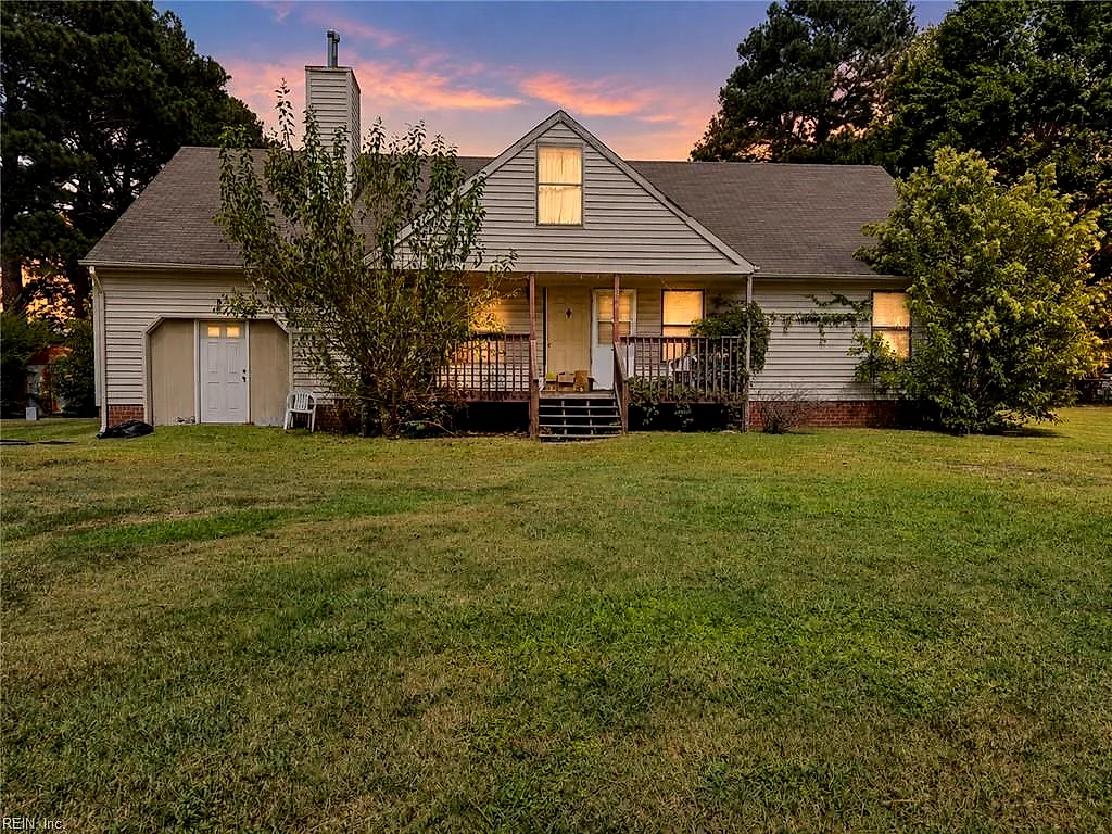 210 Oakwood AVE, SUFFOLK VA 23435