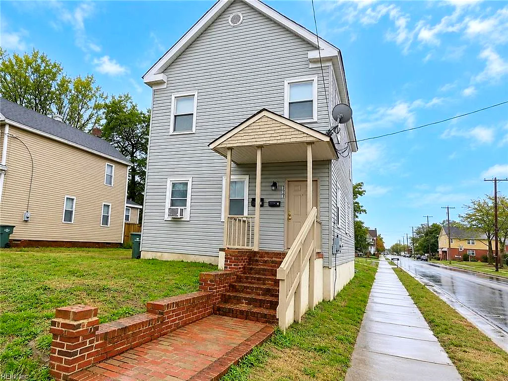 327 W 30th ST, NORFOLK VA 23508