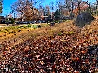 451 Eastwood Dr, Newport News — photo