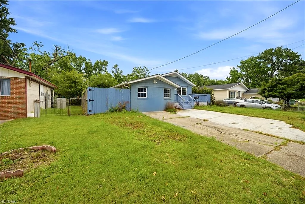 218 Bradford Ave, Norfolk — photo