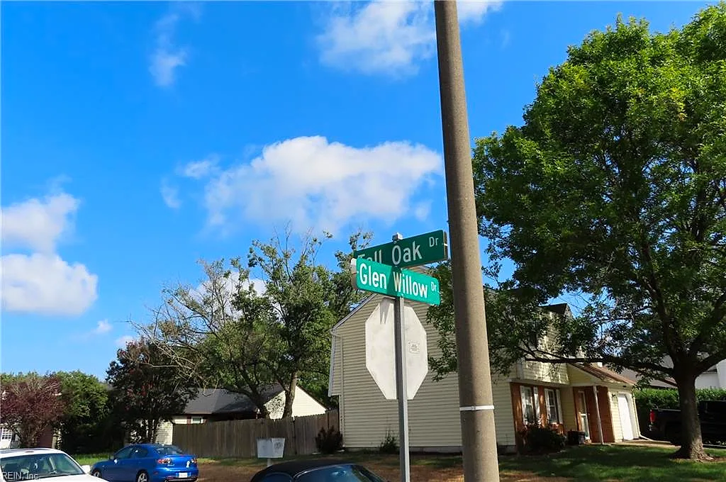 1071 Glen Willow Dr, Virginia Beach — photo
