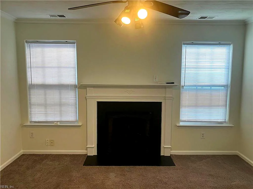 5517 Port Royal Dr, Virginia Beach — photo