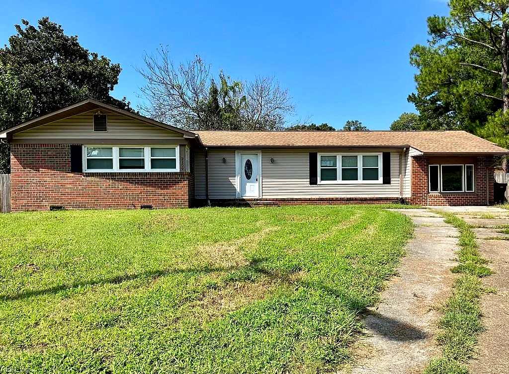 2209 Hilton CT, CHESAPEAKE VA 23324