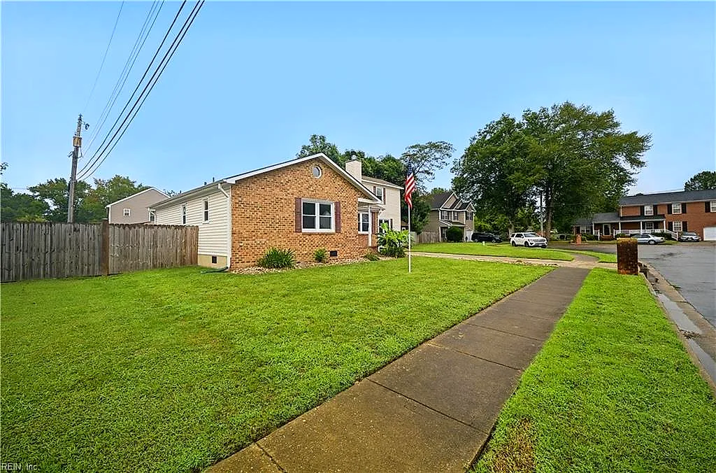1232 New Born Ct, Chesapeake — photo